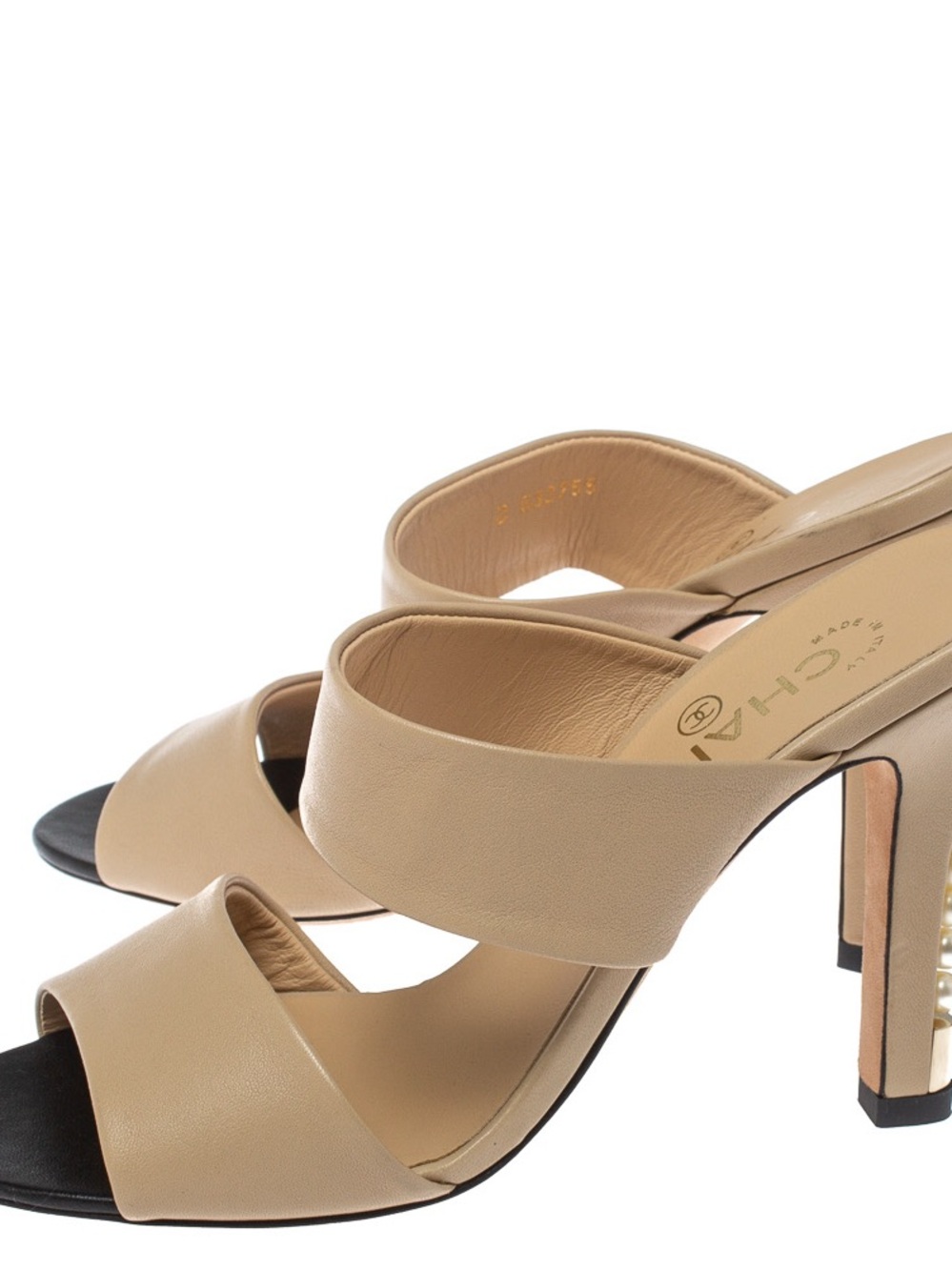 CHANEL Beige and Black Open-Toe Slide Sandals with Pearl-Embellished Heel - Picture 3 of 7